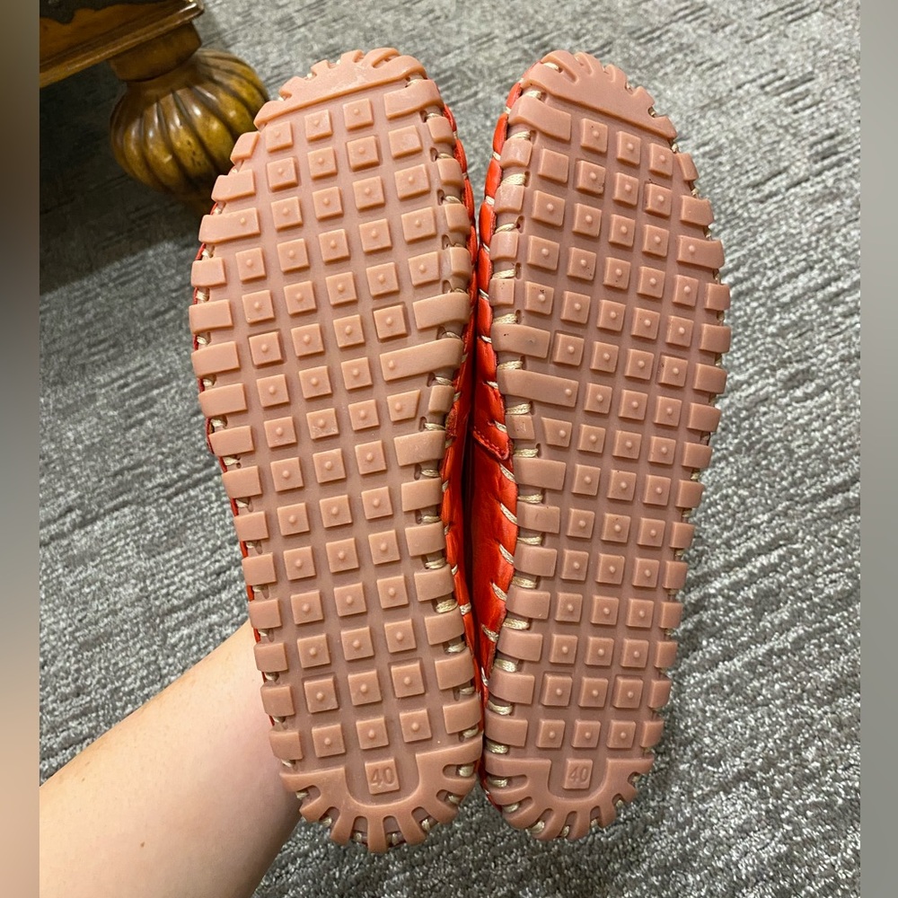 Spring Step  Kathaleta Red Leather Moccasin Flats - Picture 6 of 6